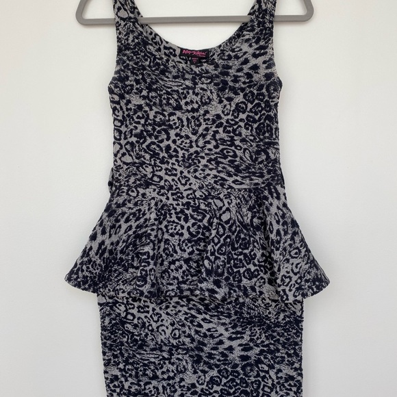 Betsey Johnson Peplum Dress - Picture 6 of 11